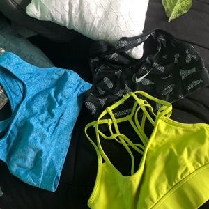 3 sports bra barely worn